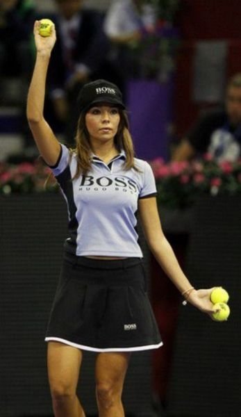girl from the tennis court