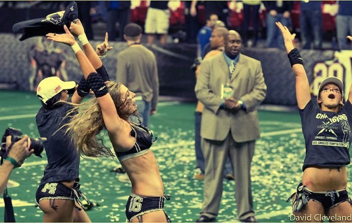 Lingerie Bowl girls