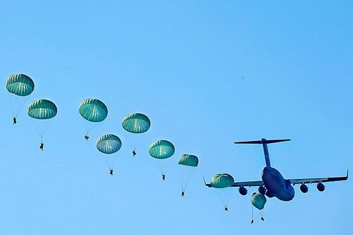 skydiving photography