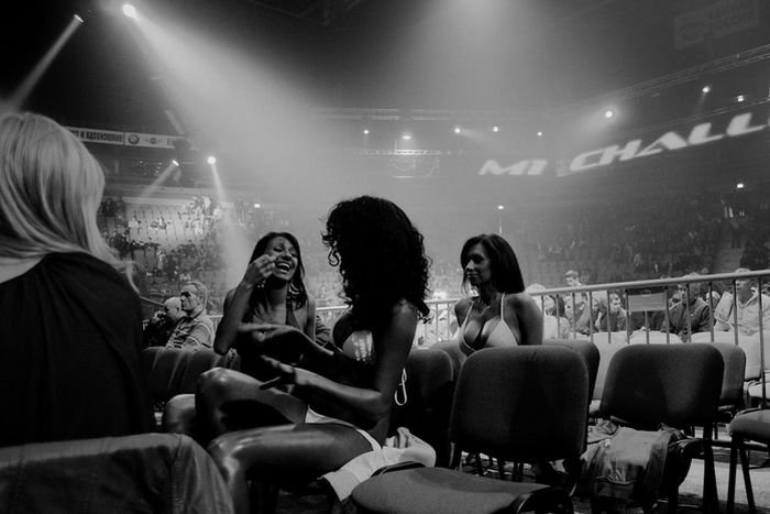 boxing ring girls