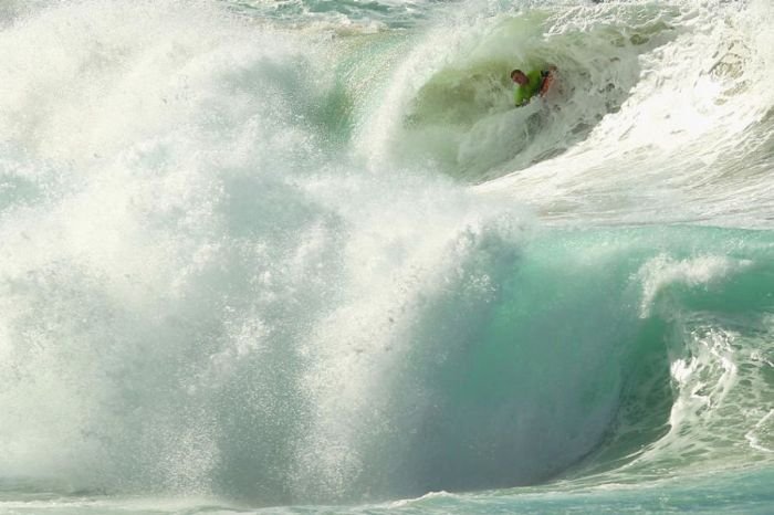 surfing photography