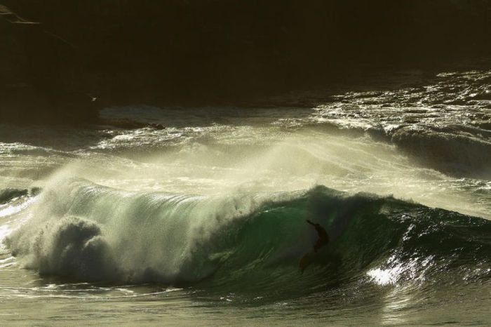 surfing photography