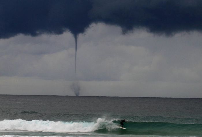 surfing photography