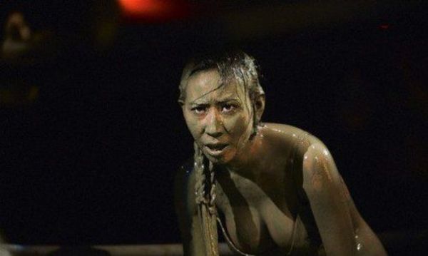 bikini girls mud wrestling