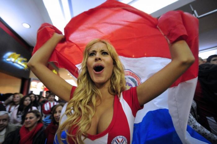 Girl fans of Copa América