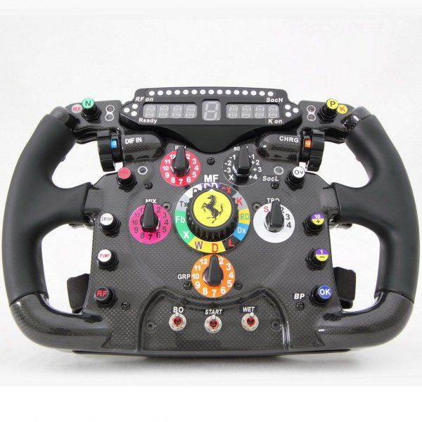 2011 Ferrari 150° Italia steering wheel