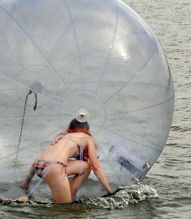 water ball zorbing