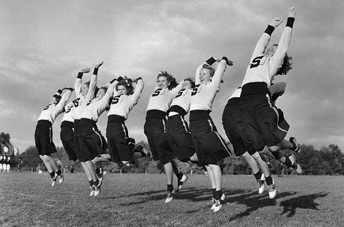 cheerleader girls then and now