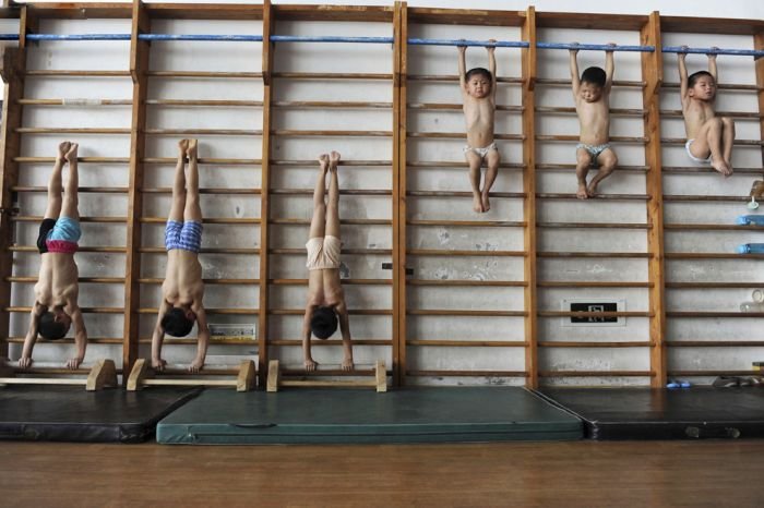 chinese gymnastics school