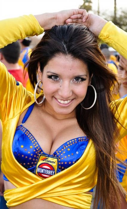 mexican cheerleader girls