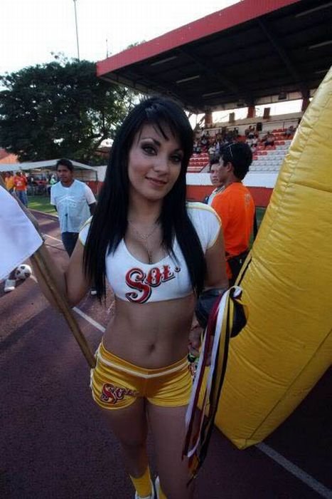 mexican cheerleader girls