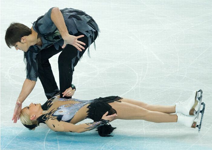 figure ice skating gallery thumbnails.