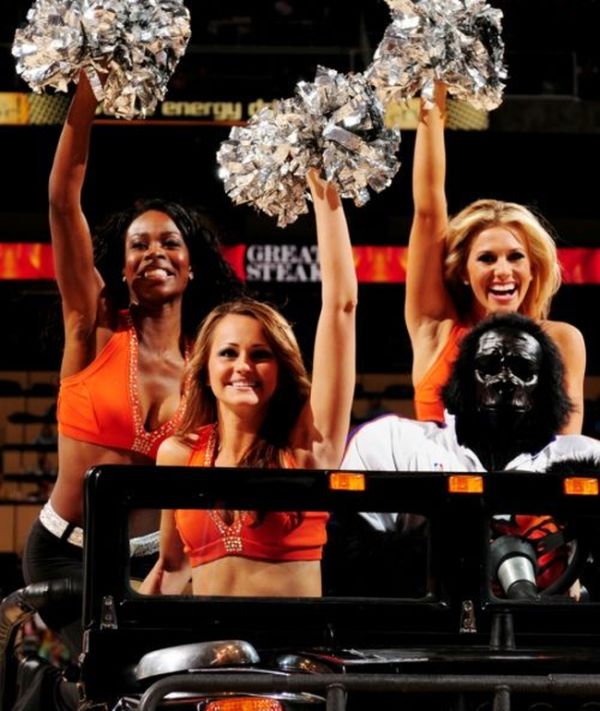 Phoenix Suns NBA cheerleader girls