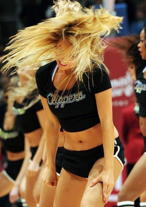 Los Angeles Clippers NBA cheerleader girls