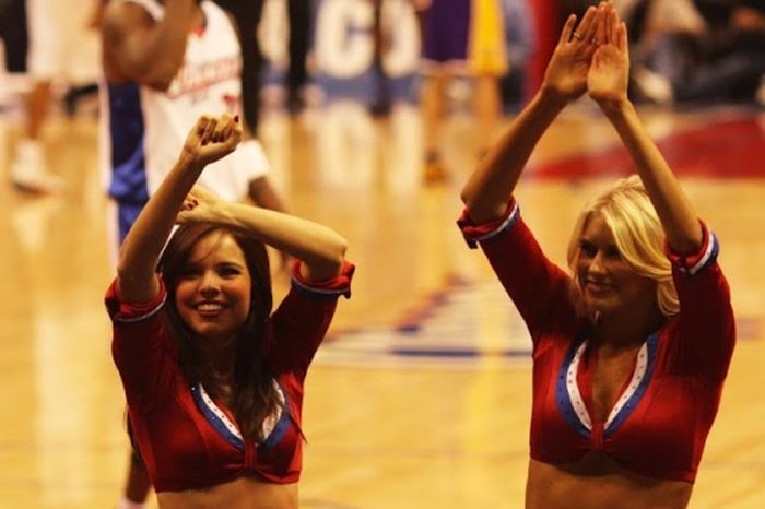 Los Angeles Clippers NBA cheerleader girls