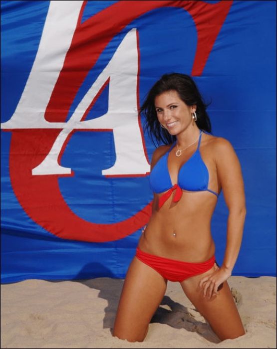 Los Angeles Clippers NBA cheerleader girls