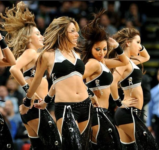 San Antonio Spurs NBA cheerleader girls