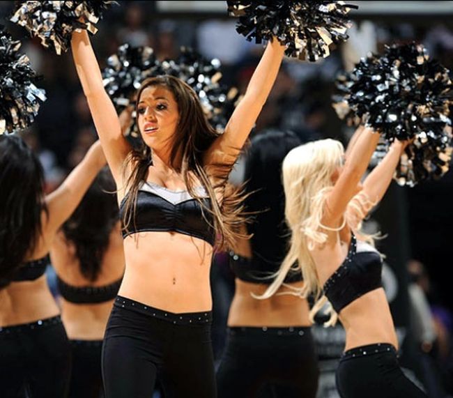 San Antonio Spurs NBA cheerleader girls