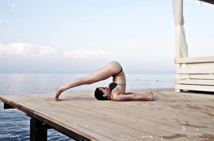 Dasha Astafieva, girl practicing yoga poses