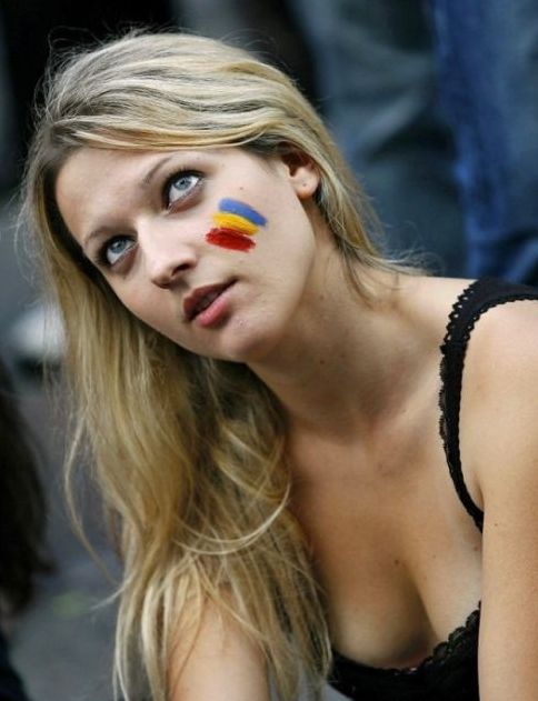 uefa euro 2012 football fan girls