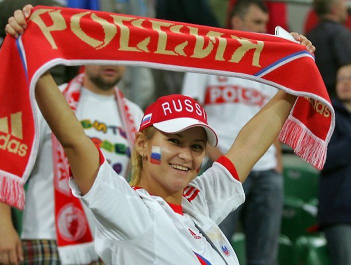 uefa euro 2012 football fan girls