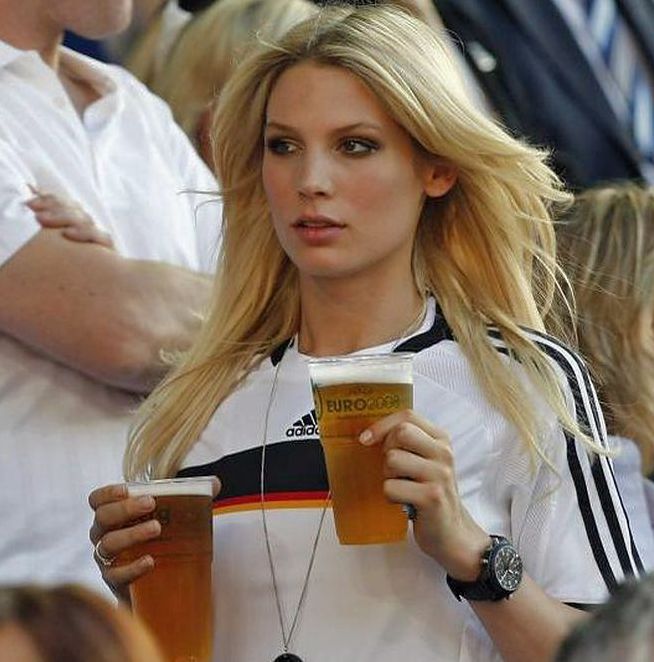 uefa euro 2012 football fan girls