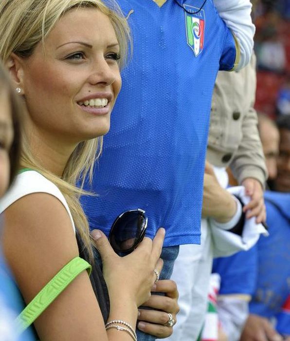 uefa euro 2012 football fan girls