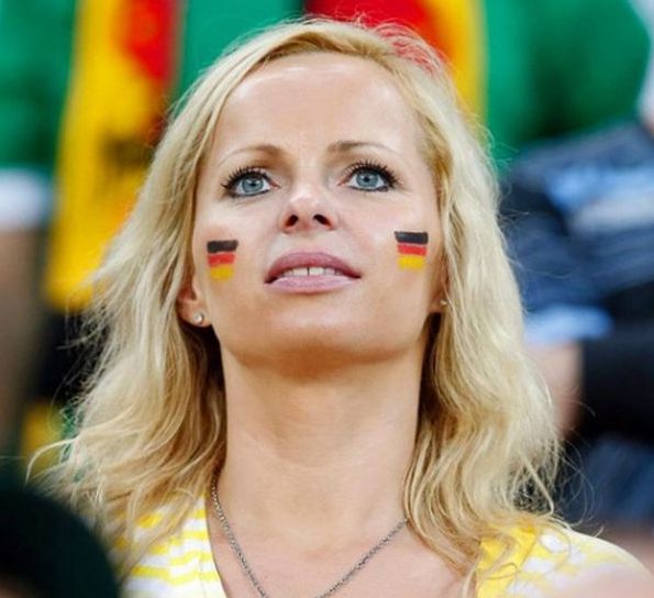 uefa euro 2012 football fan girls