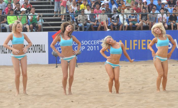 beach volleyball cheerleader girls