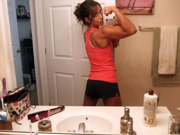 strong fitness bodybuilding girl