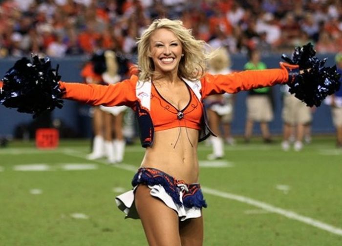 Denver Broncos NFL cheerleader girls