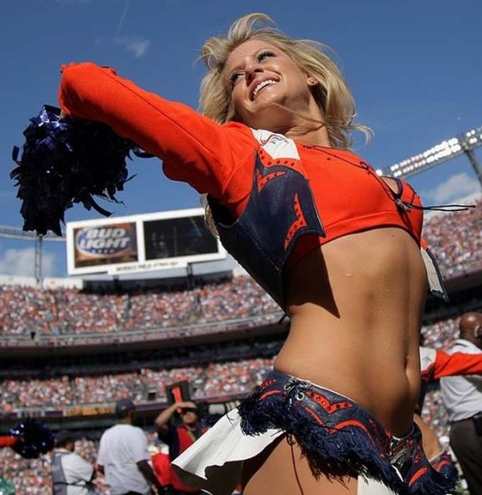 Denver Broncos NFL cheerleader girls