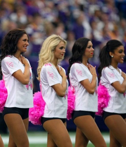 Minnesota Vikings NFL cheerleader girls