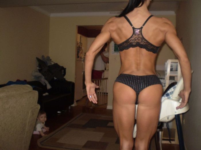 strong fitness bodybuilding girl