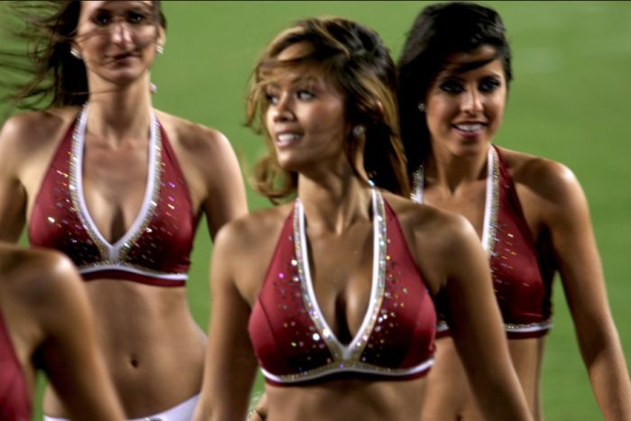 Washington Redskins NFL cheerleader girls