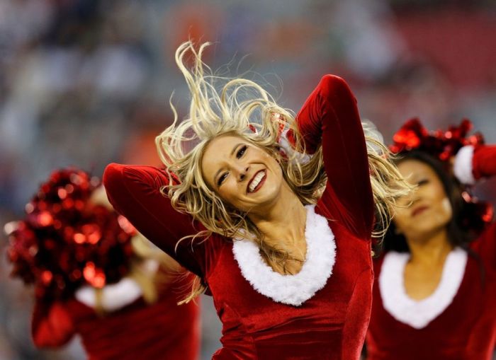 christmas cheerleader girls