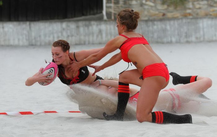 girls playing rugby