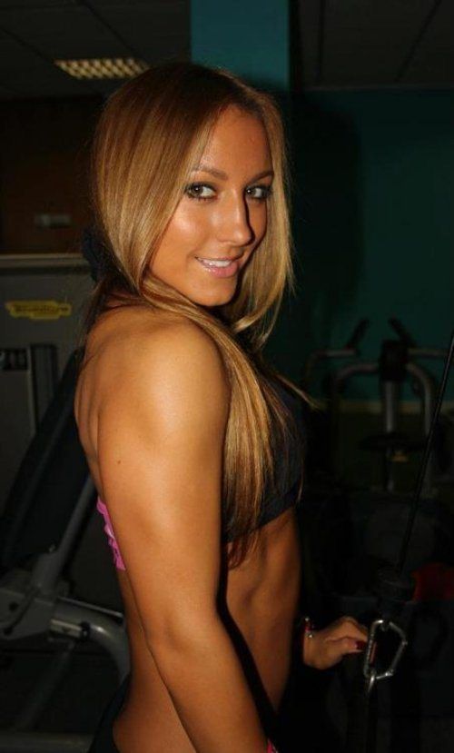 strong fitness bodybuilding girl