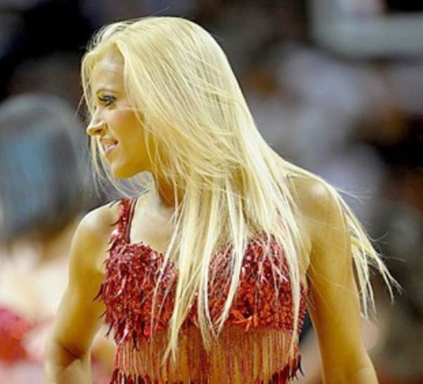 Miami Heat NBA cheerleader girls