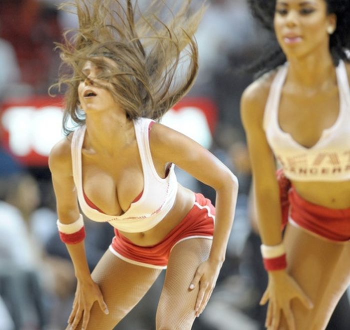 Miami Heat NBA cheerleader girls