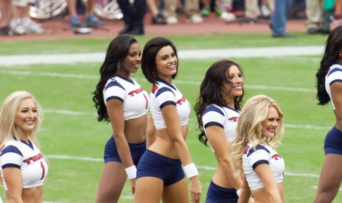 NFL cheerleader girls