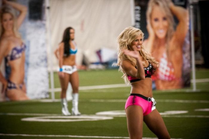 NFL cheerleader girls