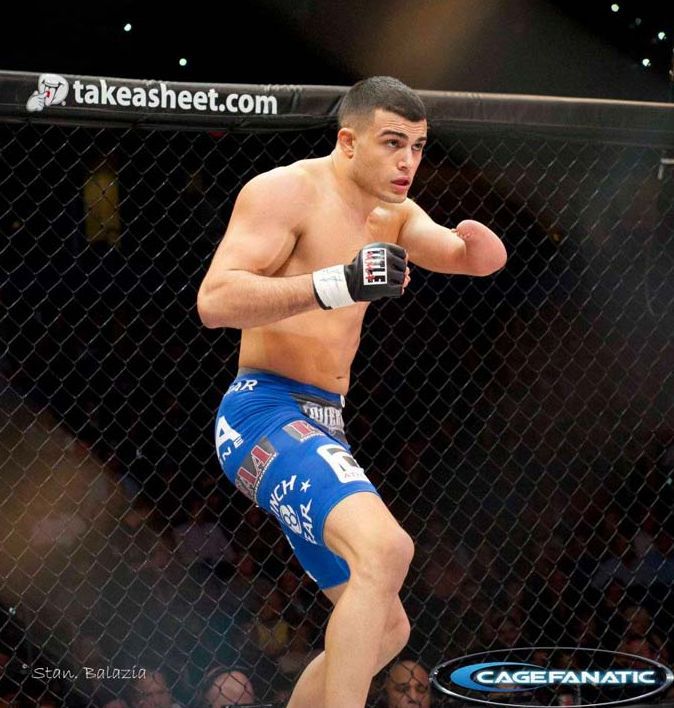 Nick Newell, one-armed fighter