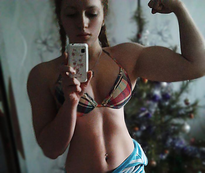 Julia Vins, strong fitness bodybuilding girl