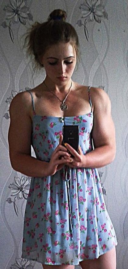 Julia Vins, strong fitness bodybuilding girl