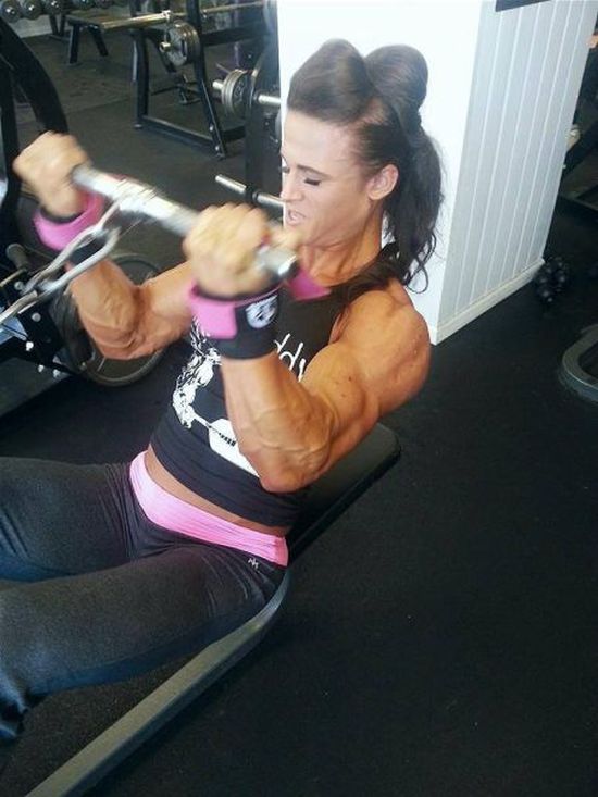 Georgina McConnell, strong fitness bodybuilding girl