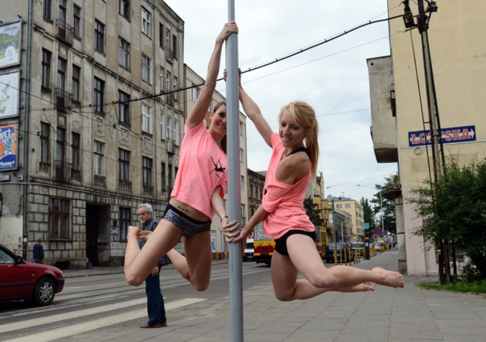 pole dancing in the street