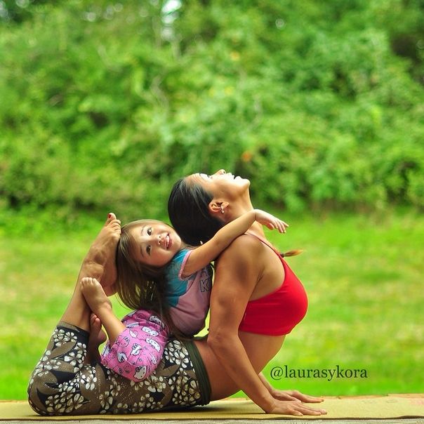Laura Sykora Kasperzak, girl practicing yoga poses