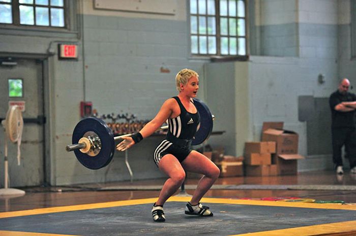 Samantha Wright, gymnastics, crossfit trainer and weightlifter