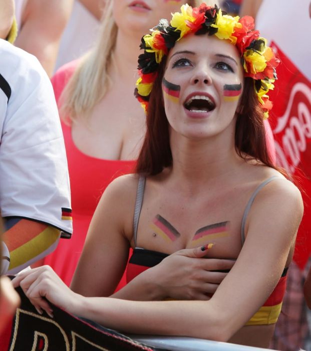 cute football fan girls